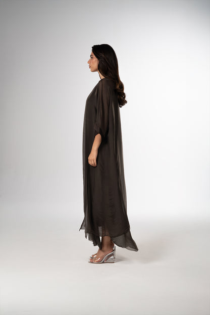 قفطان إيطالي من الحرير القطني باللونين الأسود والأبيض (مجموعة رمضان)