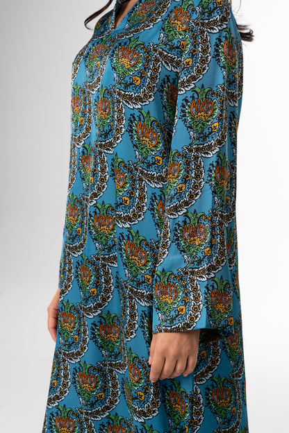Turquoise Scallop Italian Viscose Satin Caftan close up
