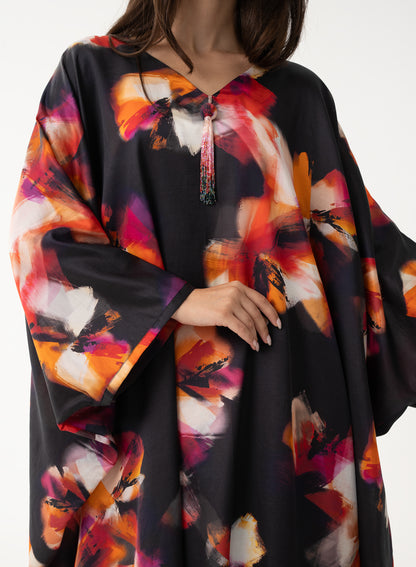 قفطان إيطالي من الحرير والقطن باللون الأسود بنقشة الزهور (مجموعة رمضان)